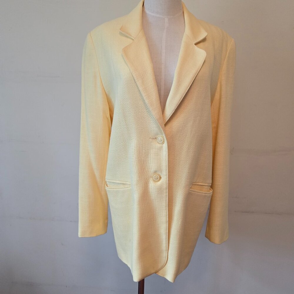 Lindor - Vintage Cream Coloured Blazer with Shoulder Pads